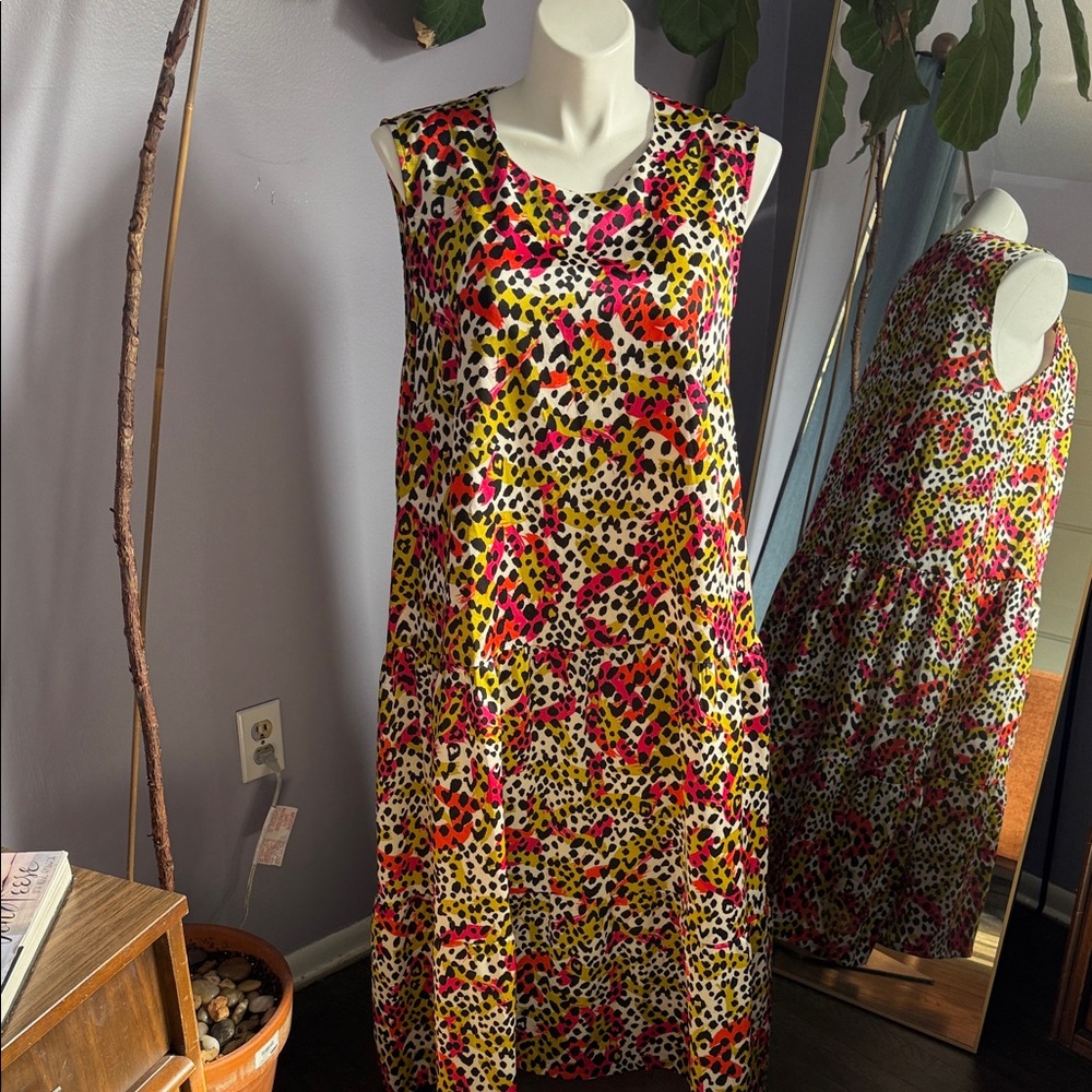 Colorful Leopard Print Sleeveless Midi Dress